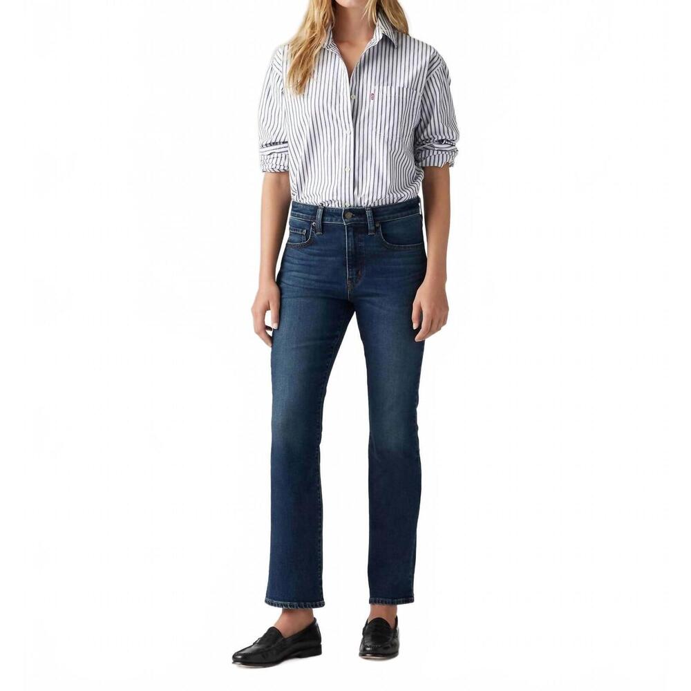NEW LEVI'S women's kick boot jeans in dark wash